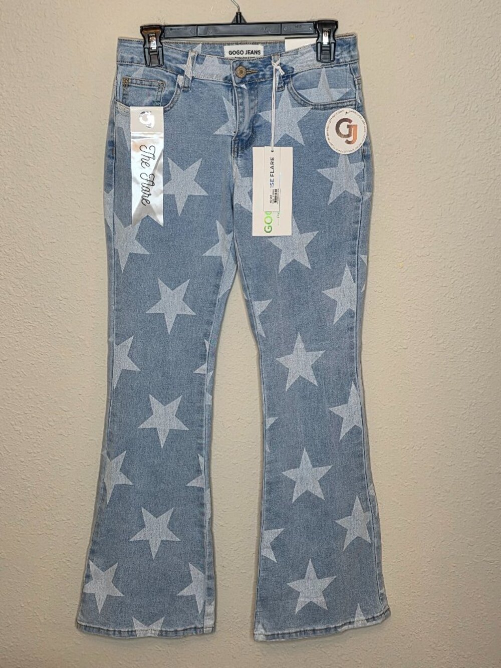 GOGO Jeans Mid-Rise Flare Star Denim Women's Jeans, Size 5/27